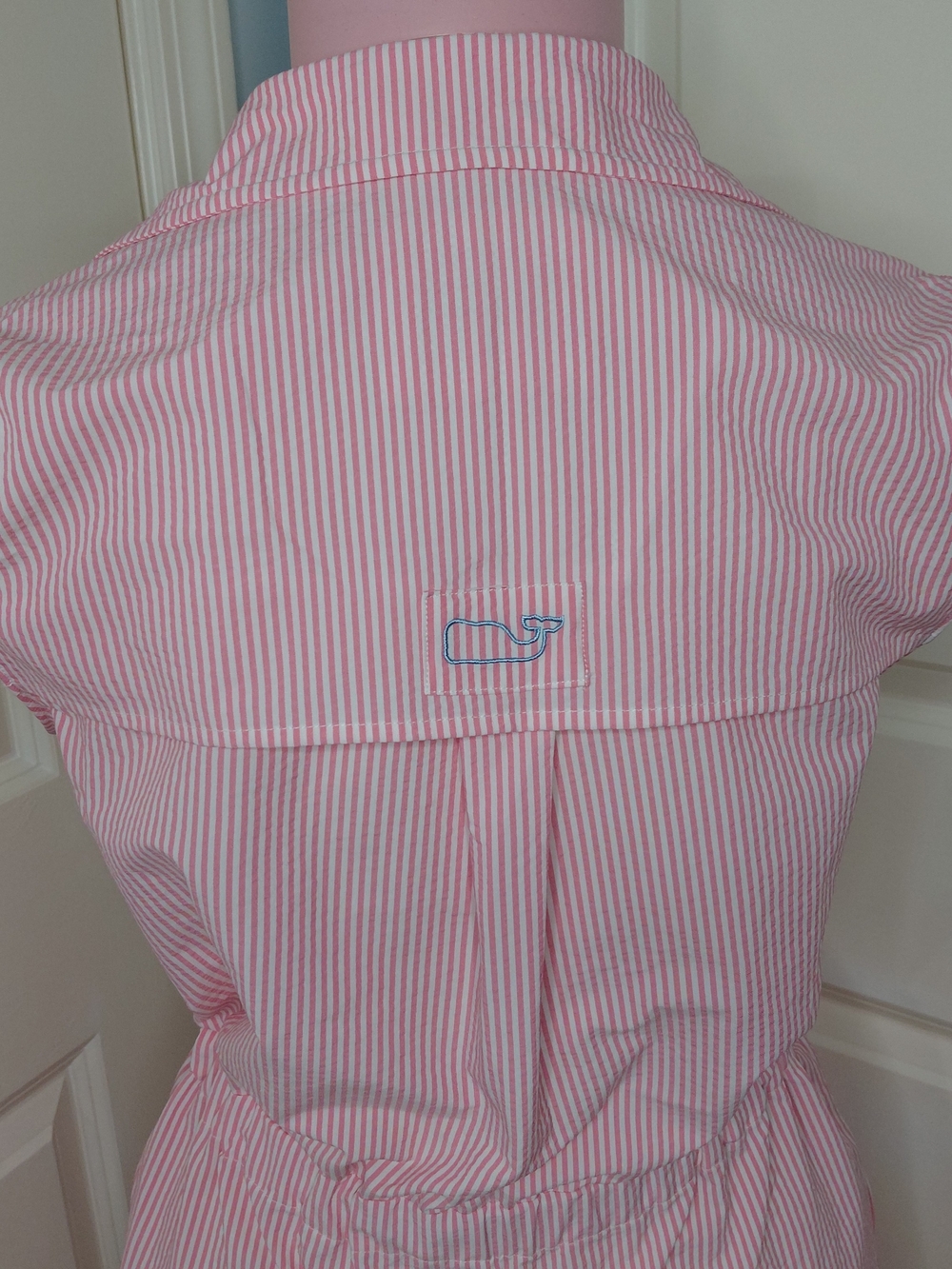 Vineyard Vines Dress Performance Seersucker Vented Pink White Striped Size 2 - Picture 3 of 11